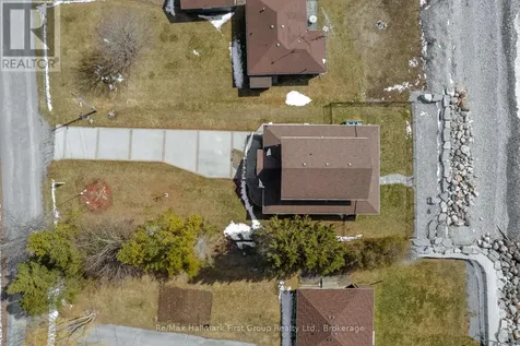 44 Greenway Circle Brighton ON K0K 1H0