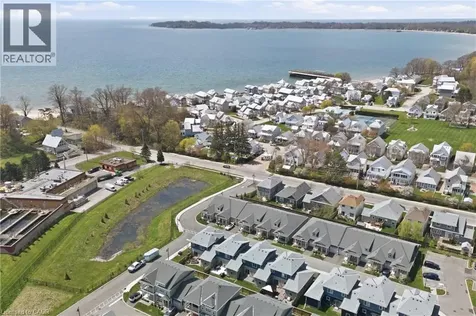 22 South Coast Circle Crystal Beach ON L0S 1B0