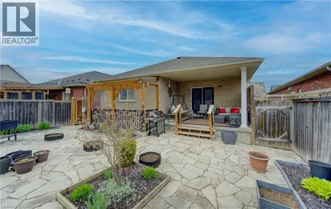 369 Zeller Drive Kitchener ON N2A 0A3