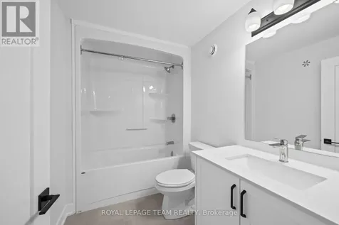 1102 Moore Street Brockville ON K6V 0H2