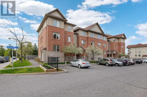 500 Stonefield Private Ottawa ON K2G 4R3