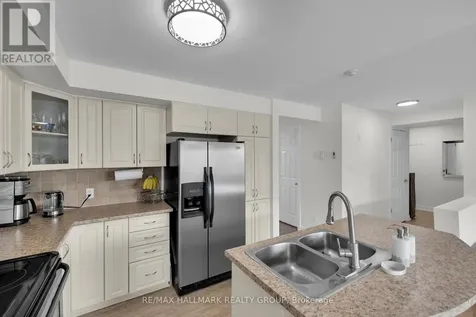 500 Stonefield Private Ottawa ON K2G 4R3