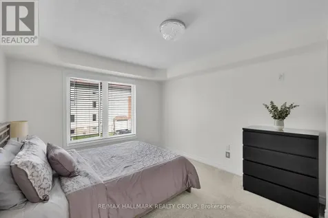 500 Stonefield Private Ottawa ON K2G 4R3