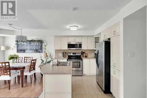 500 Stonefield Private Ottawa ON K2G 4R3