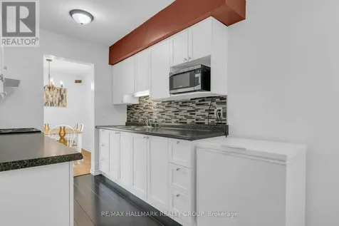 521 Canotia Place Ottawa ON K4A 2J2