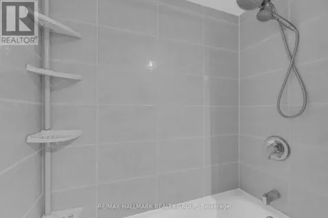 521 Canotia Place Ottawa ON K4A 2J2