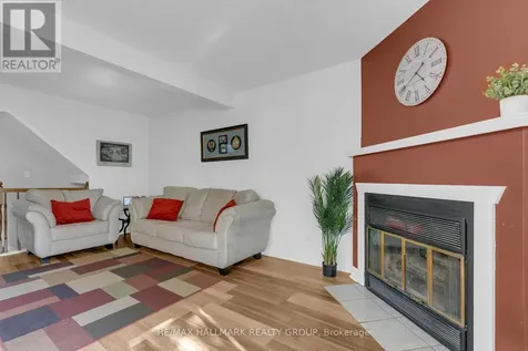521 Canotia Place Ottawa ON K4A 2J2