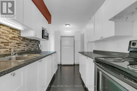 521 Canotia Place Ottawa ON K4A 2J2
