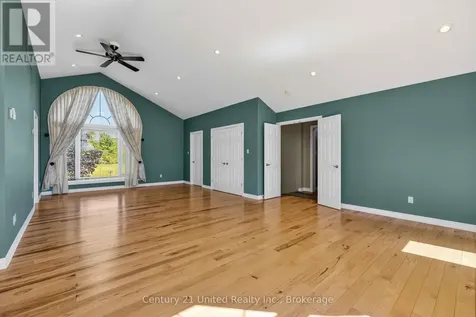 825 Southview Drive Otonabee-south Monaghan ON K0L 1B0