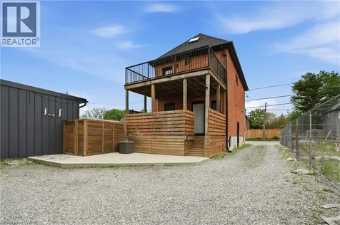 198 Dundurn Street South Hamilton ON L8P 4K3