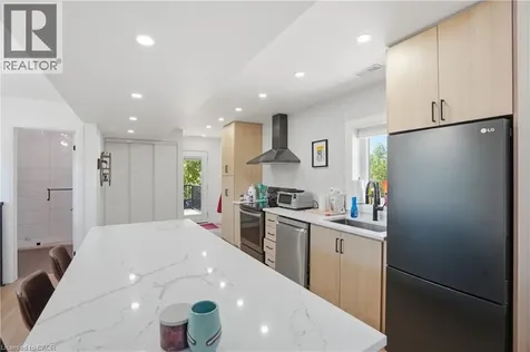 198 Dundurn Street South Hamilton ON L8P 4K3