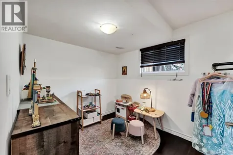 3994 Acorn Crescent Windsor ON N8W 5R2