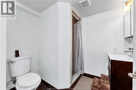 3994 Acorn Crescent Windsor ON N8W 5R2
