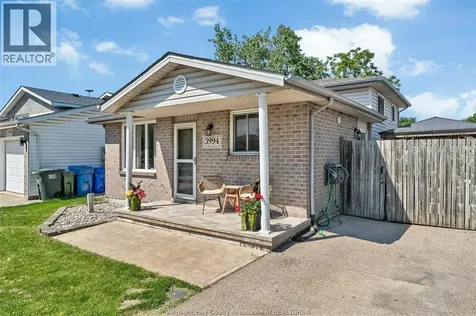 3994 Acorn Crescent Windsor ON N8W 5R2
