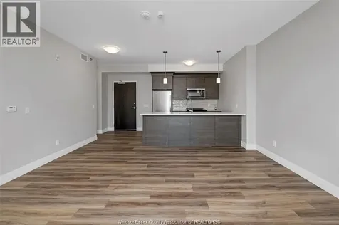 728 Brownstone Lakeshore ON N9K 0C4