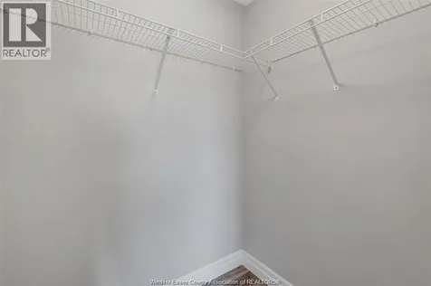 728 Brownstone Lakeshore ON N9K 0C4