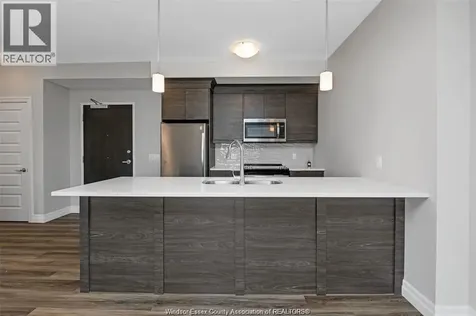728 Brownstone Lakeshore ON N9K 0C4