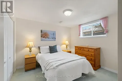 56 Coulson Court Ottawa ON K2K 2X9