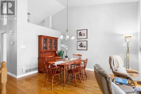 56 Coulson Court Ottawa ON K2K 2X9