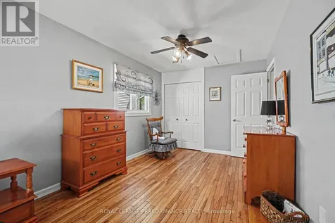 1163 Sauterne Park Ottawa ON K1C 2H3