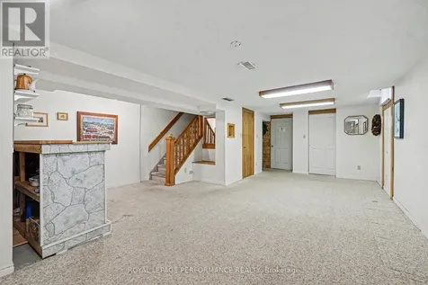 1163 Sauterne Park Ottawa ON K1C 2H3