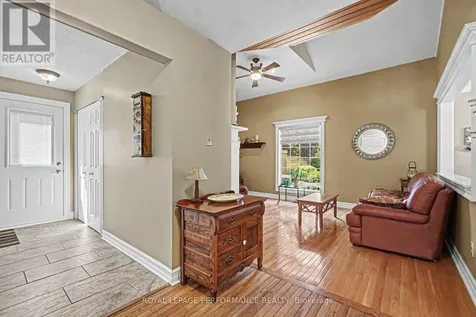 1163 Sauterne Park Ottawa ON K1C 2H3