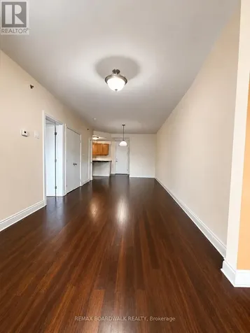 323 Winona Avenue Ottawa ON K1Z 5H3
