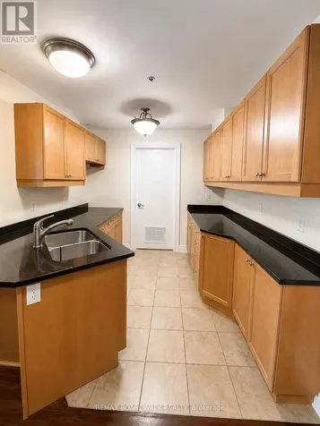 323 Winona Avenue Ottawa ON K1Z 5H3
