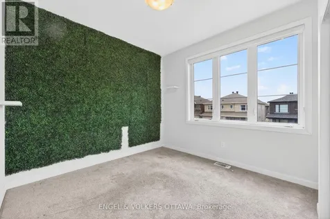 87 Coco Place Ottawa ON K2T 0R2