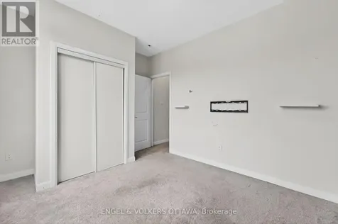 87 Coco Place Ottawa ON K2T 0R2