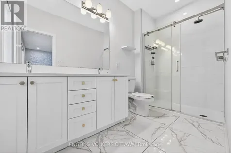 87 Coco Place Ottawa ON K2T 0R2