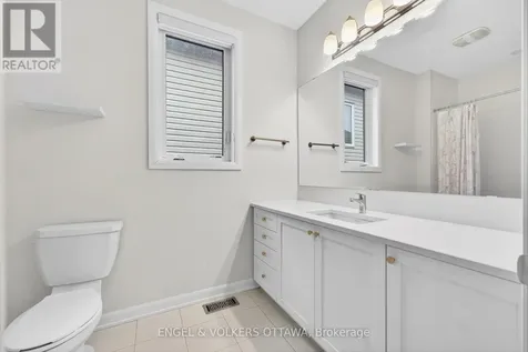 87 Coco Place Ottawa ON K2T 0R2