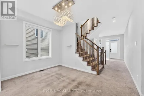 87 Coco Place Ottawa ON K2T 0R2