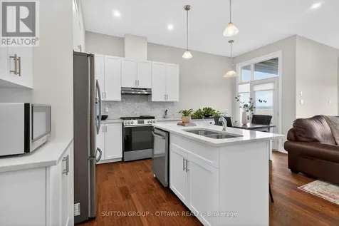 105 Dunlop Road Carleton Place ON K7C 0R8