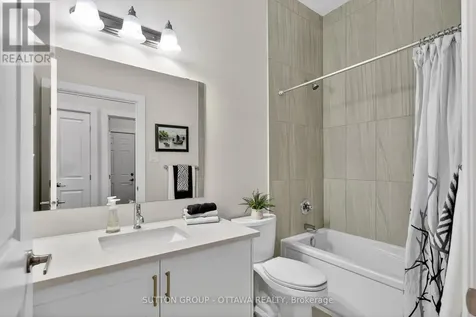 105 Dunlop Road Carleton Place ON K7C 0R8