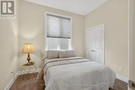 105 Dunlop Road Carleton Place ON K7C 0R8