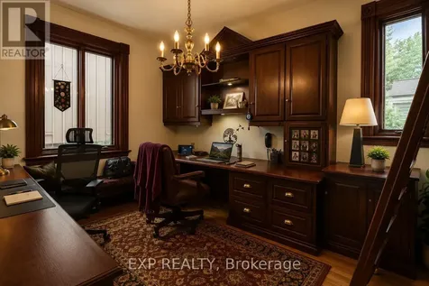 12 Somerset Street West Ottawa ON K2P 0H4