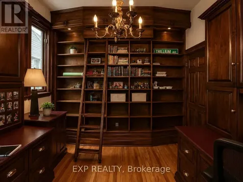 12 Somerset Street West Ottawa ON K2P 0H4