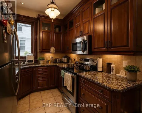 12 Somerset Street West Ottawa ON K2P 0H4