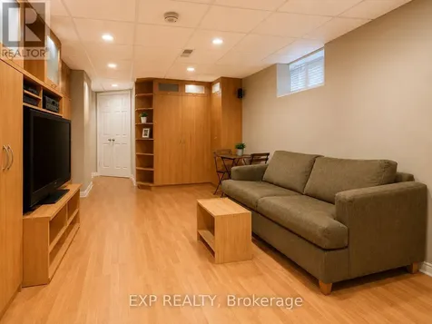 12 Somerset Street West Ottawa ON K2P 0H4