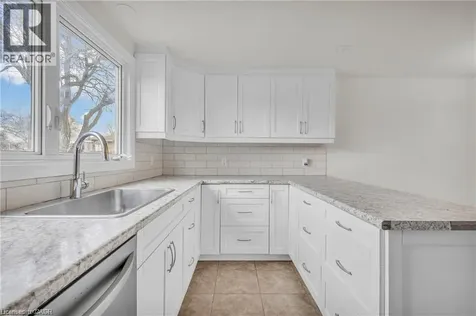 22 Blackhorne Crescent Kitchener ON N2E 1T1