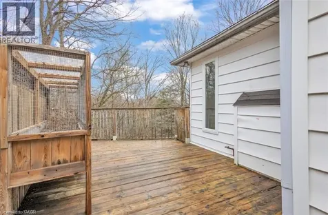 22 Blackhorne Crescent Kitchener ON N2E 1T1