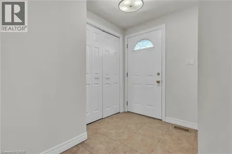 22 Blackhorne Crescent Kitchener ON N2E 1T1