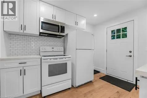 199 Balmoral Avenue North Hamilton ON L8L 7S1