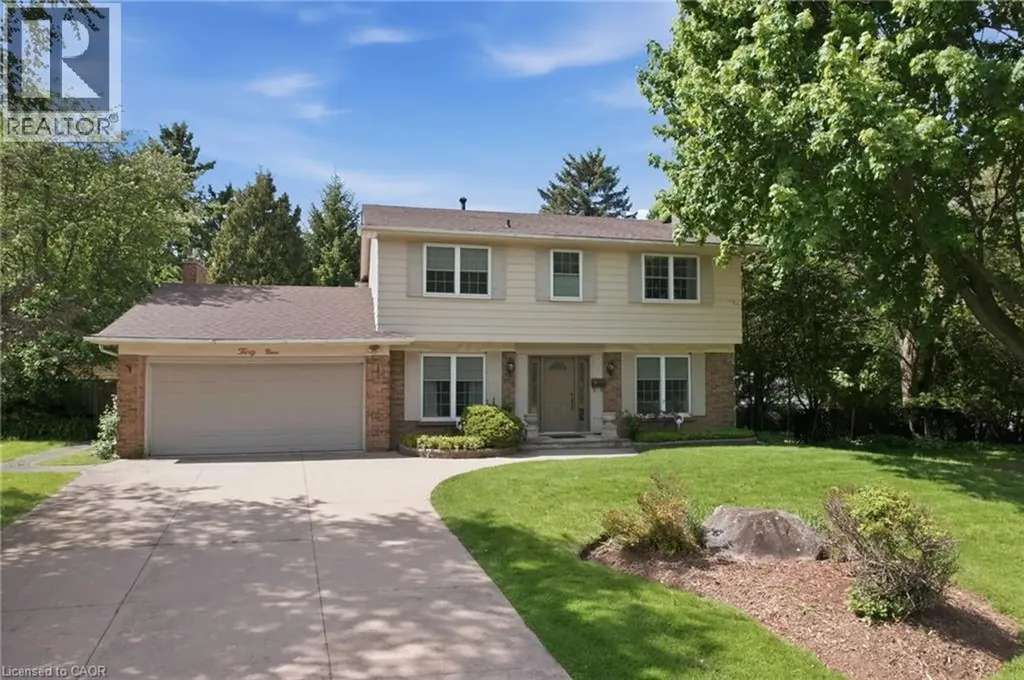 39 Maureen Avenue Ancaster ON L9G 3L7