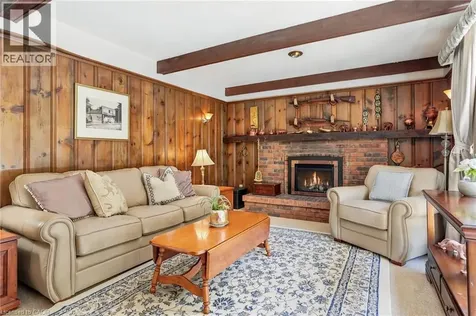 39 Maureen Avenue Ancaster ON L9G 3L7