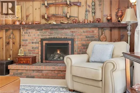 39 Maureen Avenue Ancaster ON L9G 3L7