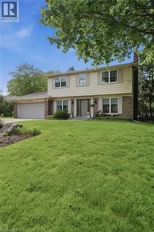 39 Maureen Avenue Ancaster ON L9G 3L7