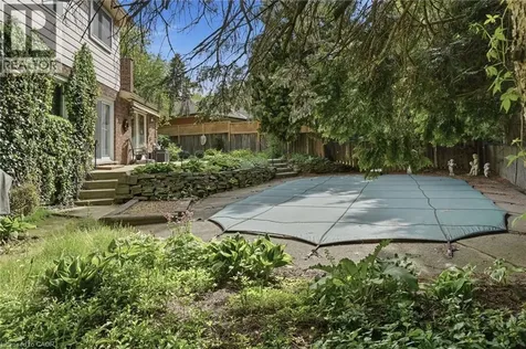 39 Maureen Avenue Ancaster ON L9G 3L7