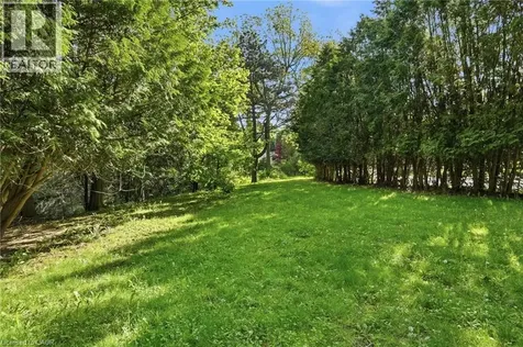 39 Maureen Avenue Ancaster ON L9G 3L7